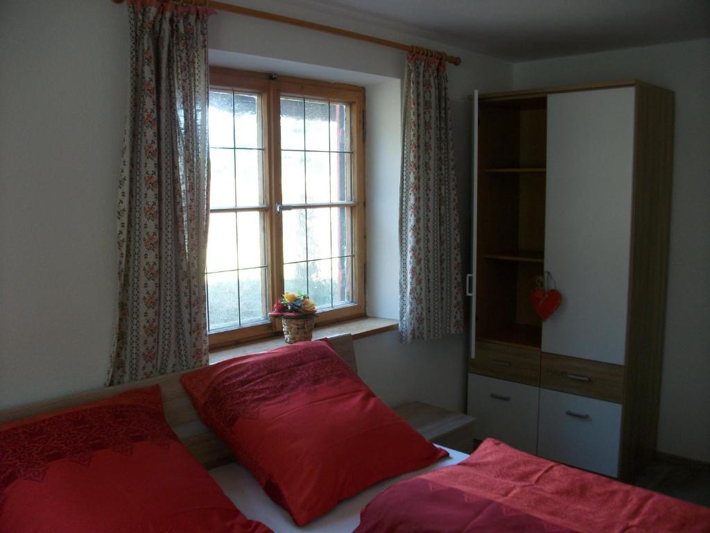 Haus Alpenrose Apartment Швангау Стая снимка