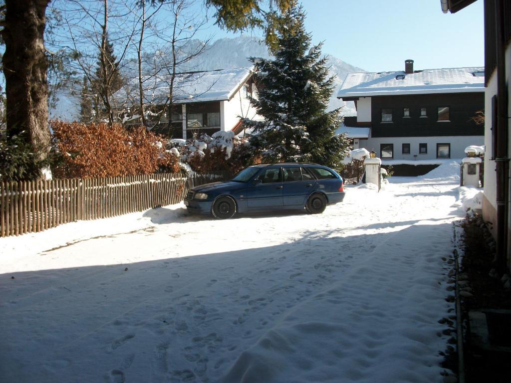 Haus Alpenrose Apartment Швангау Екстериор снимка
