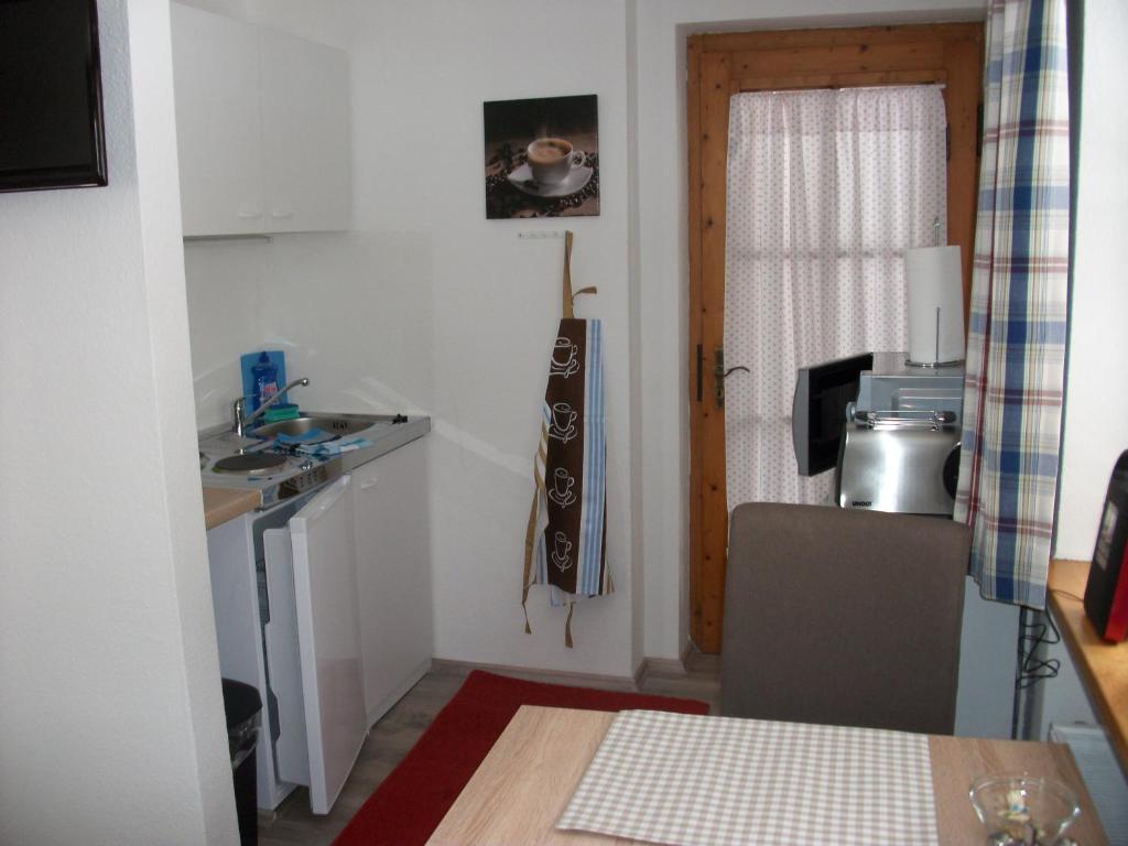 Haus Alpenrose Apartment Швангау Екстериор снимка